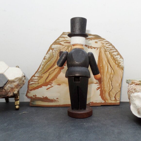 German Wood Smoker Incense Burner - Picture 3 of 10